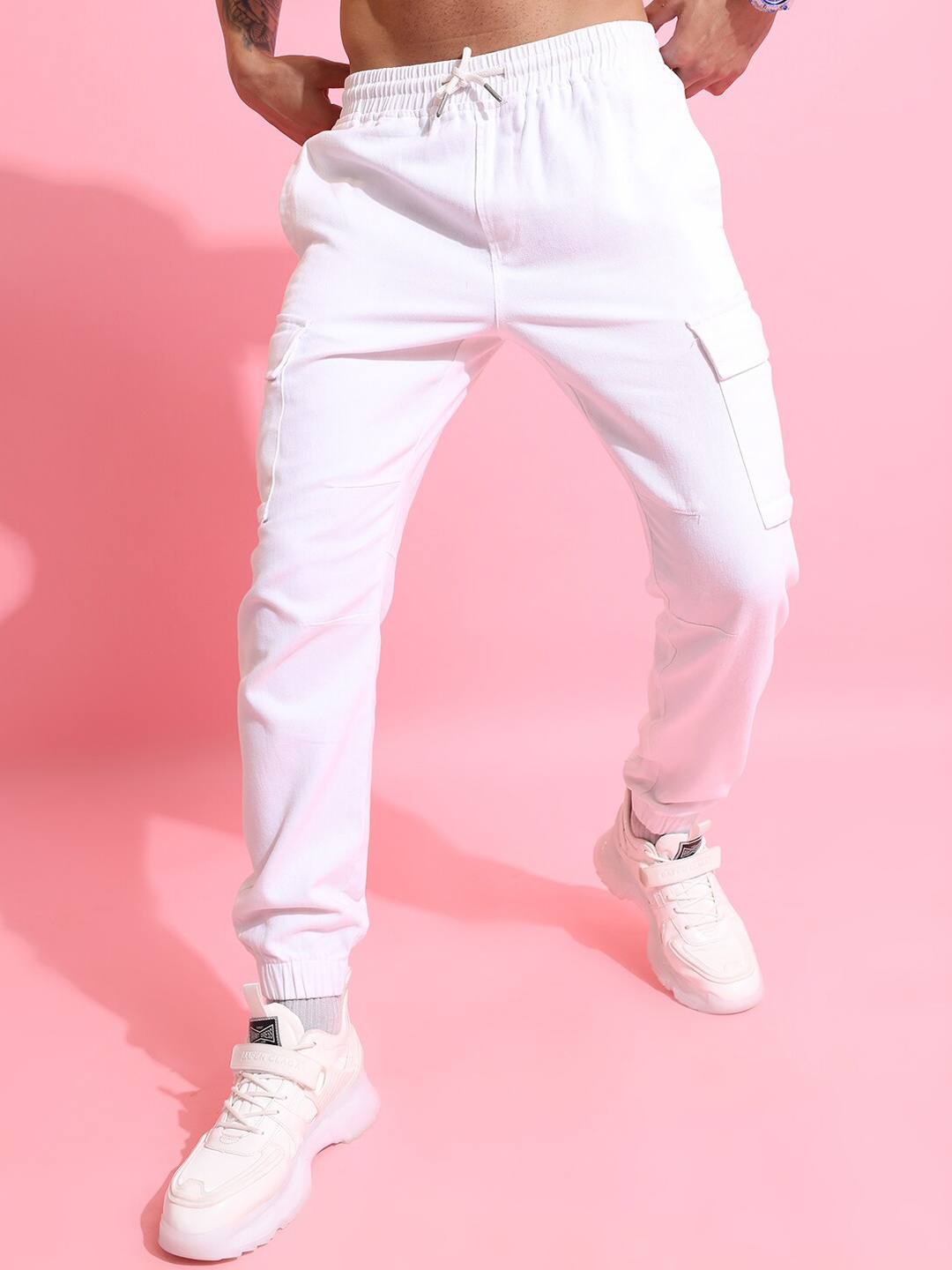 

HIGHLANDER Men Cotton Cargo Jogger, White