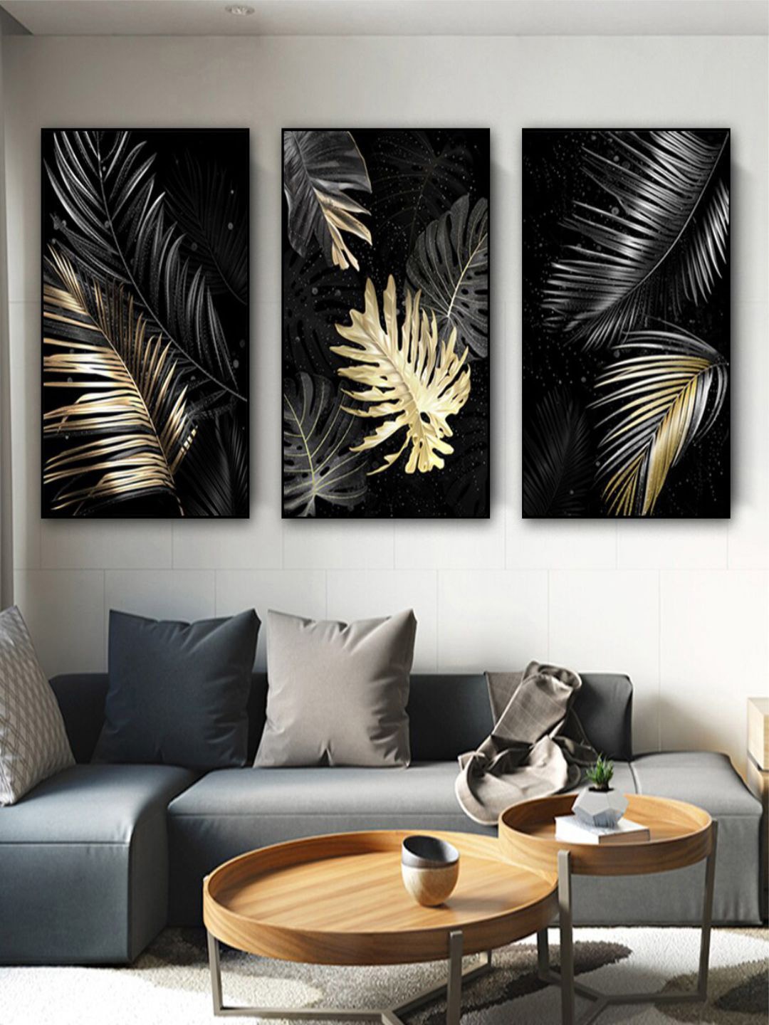 

THE HANDMADE FLAIR Black & Golden Tropical Leaves Painting Wall Art, Blue