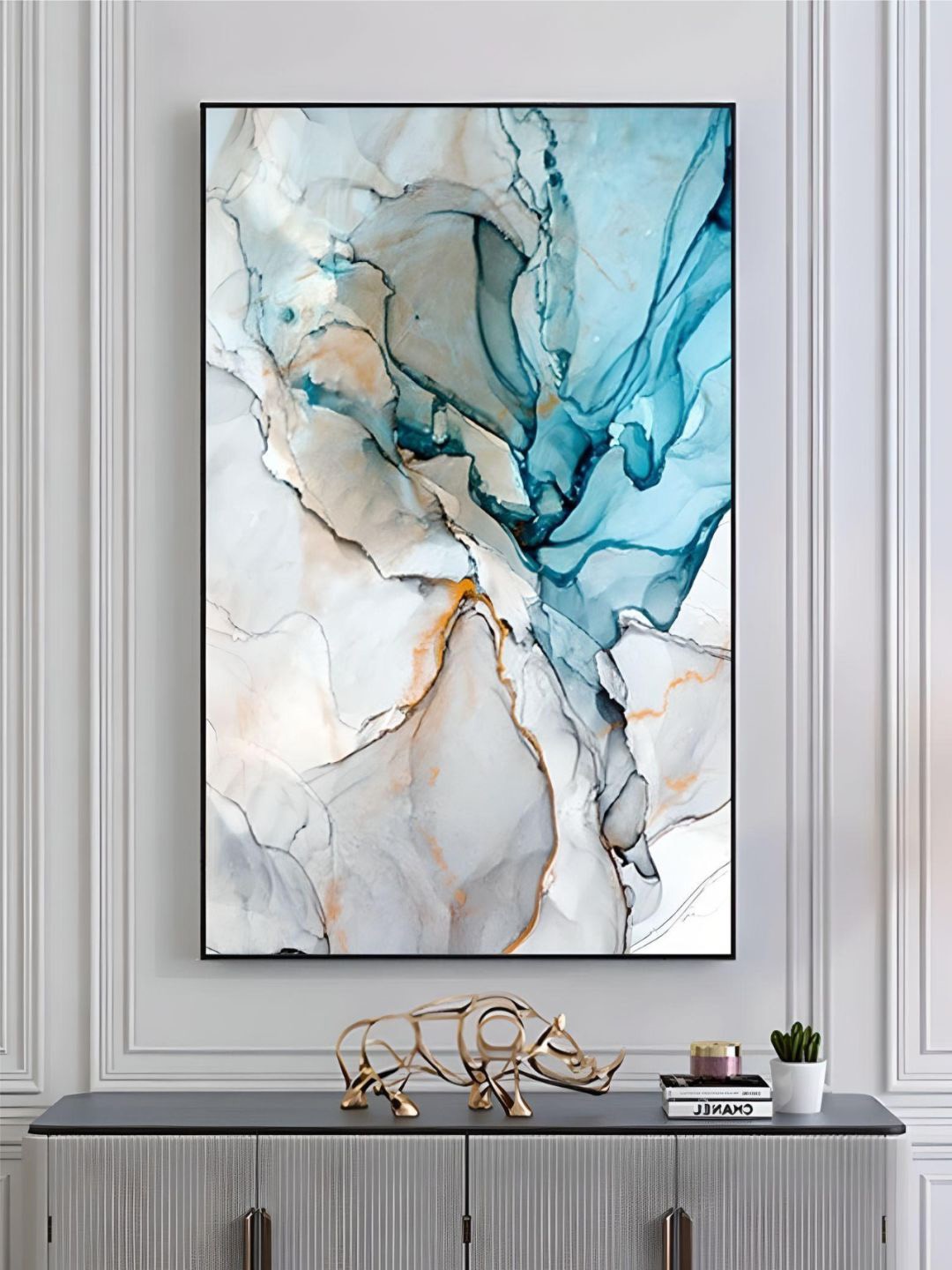 

THE HANDMADE FLAIR Blue & White Abstract Liquid Marble Crystal Porcelain Wall Art
