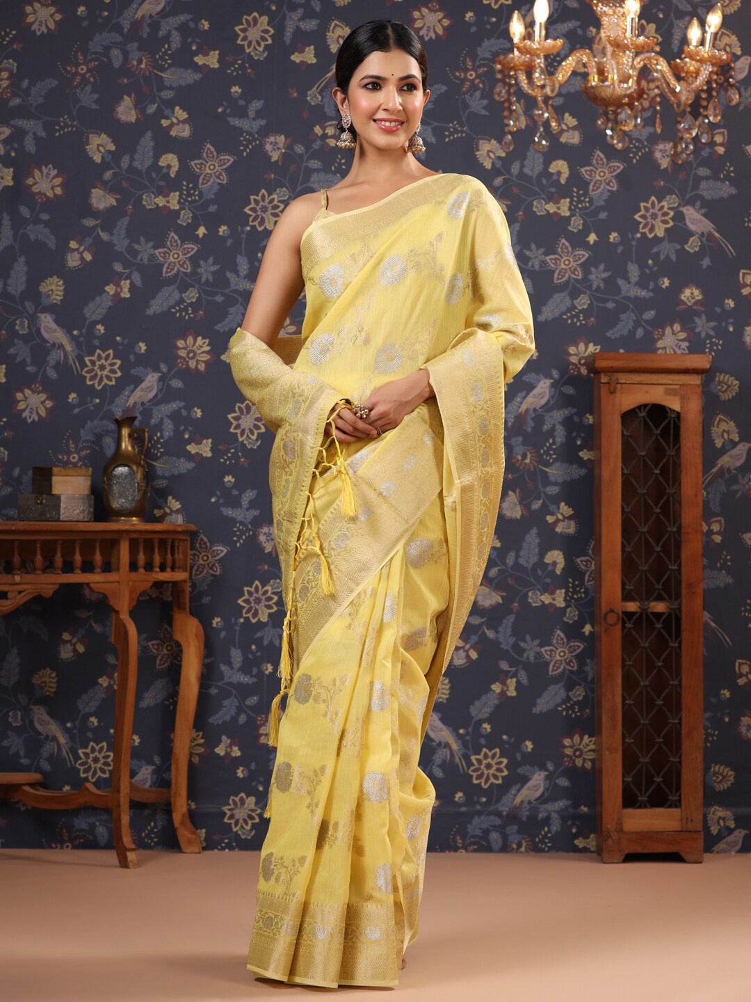 

House of Pataudi Woven Design Pure Linen Saree, Yellow