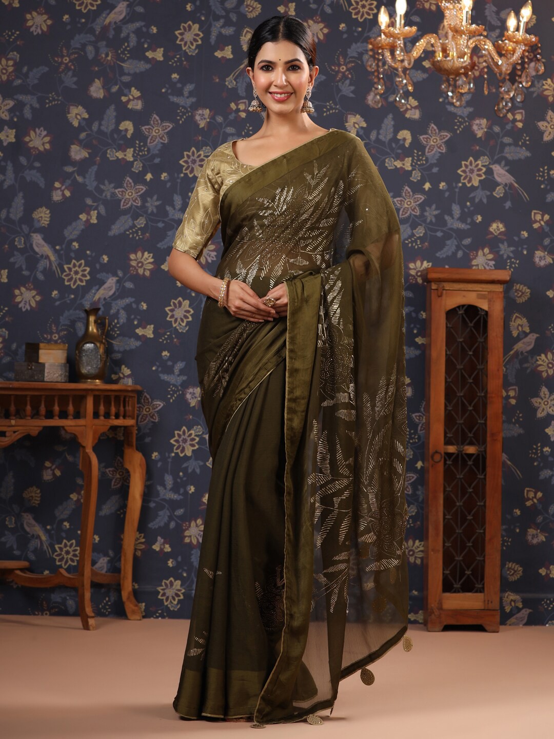 

House of Pataudi Foil Printed Saree With Blouse Piece, Green