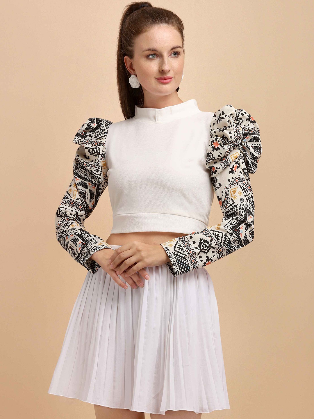 

DL Fashion Ethnic Printed High Neck Fitted Crop Top, White