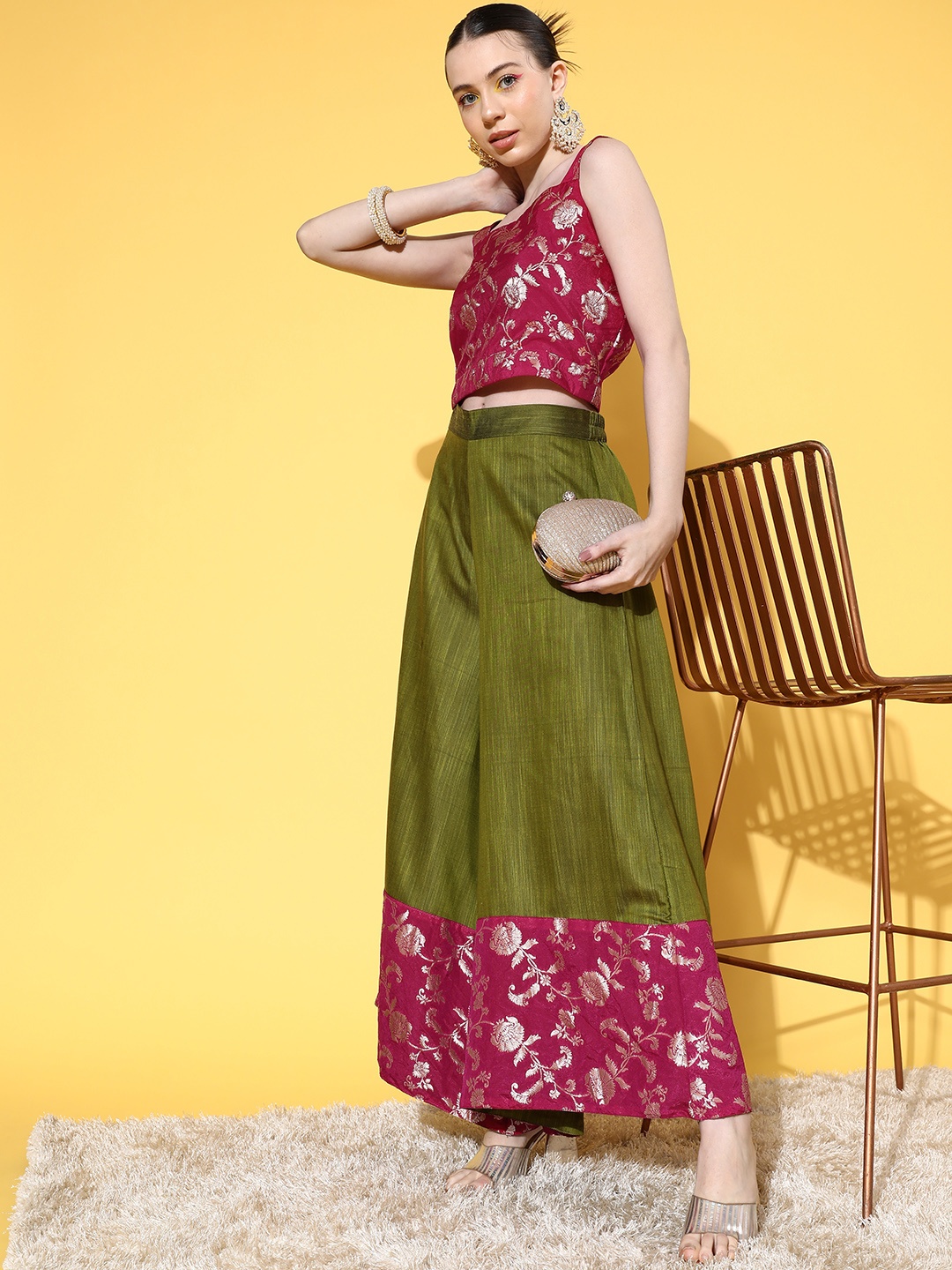 

InWeave Women Brocade Ethnic Co-Ords, Pink