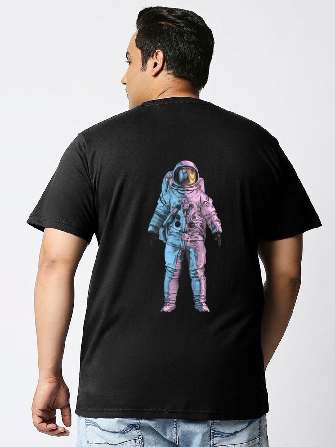 

Bewakoof Black Universal Astro Graphic Printed Oversized Plus Size T-shirt