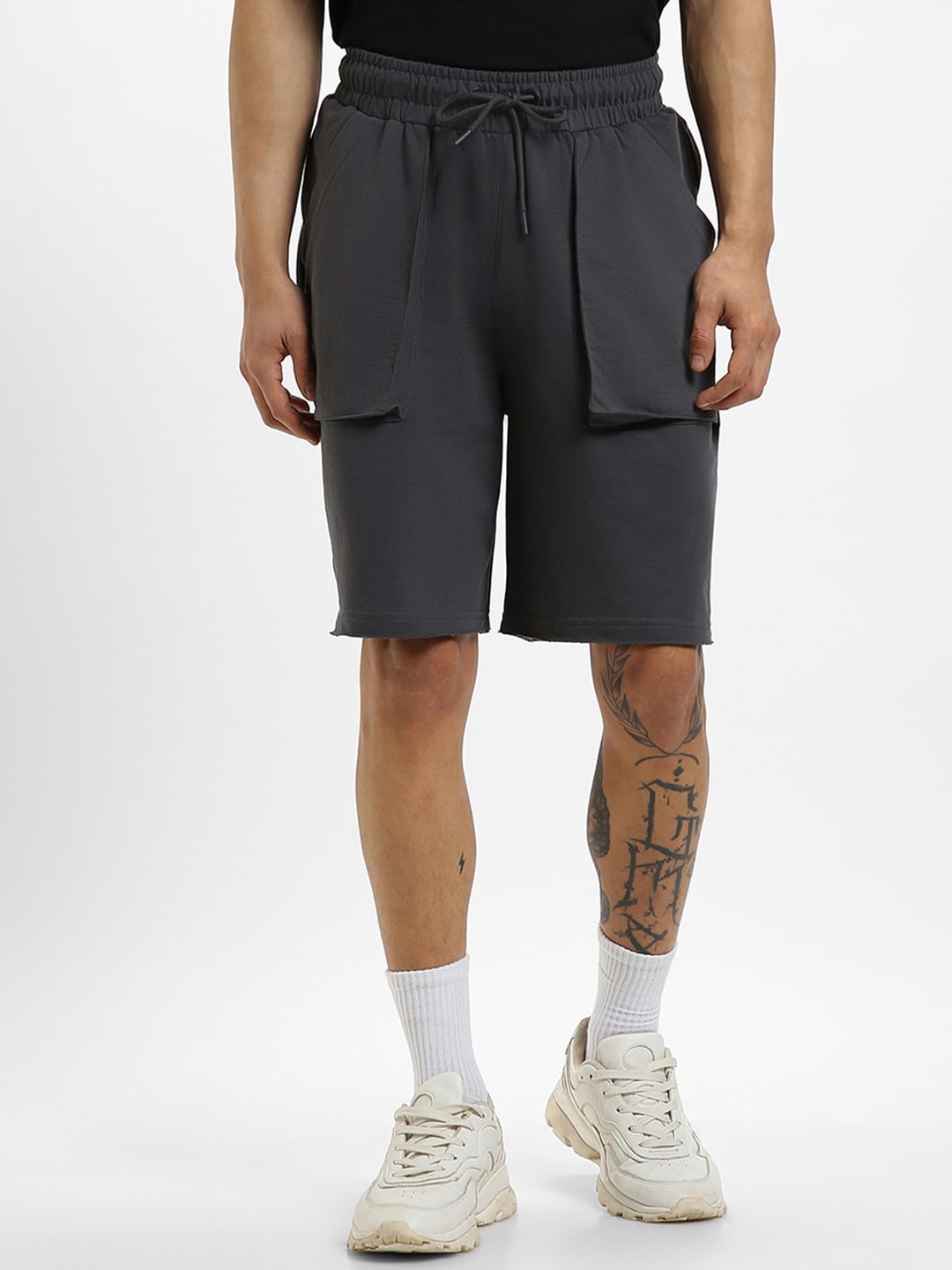 

Bewakoof Men Grey Mid-Rise Oversized Shorts