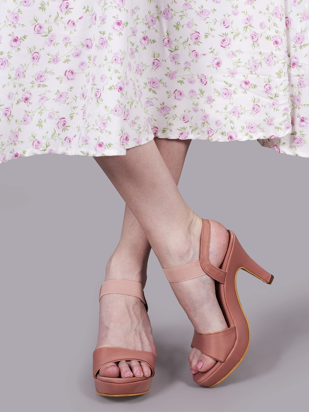 

DEAS Open Toe Slim Heels With Backstrap, Peach