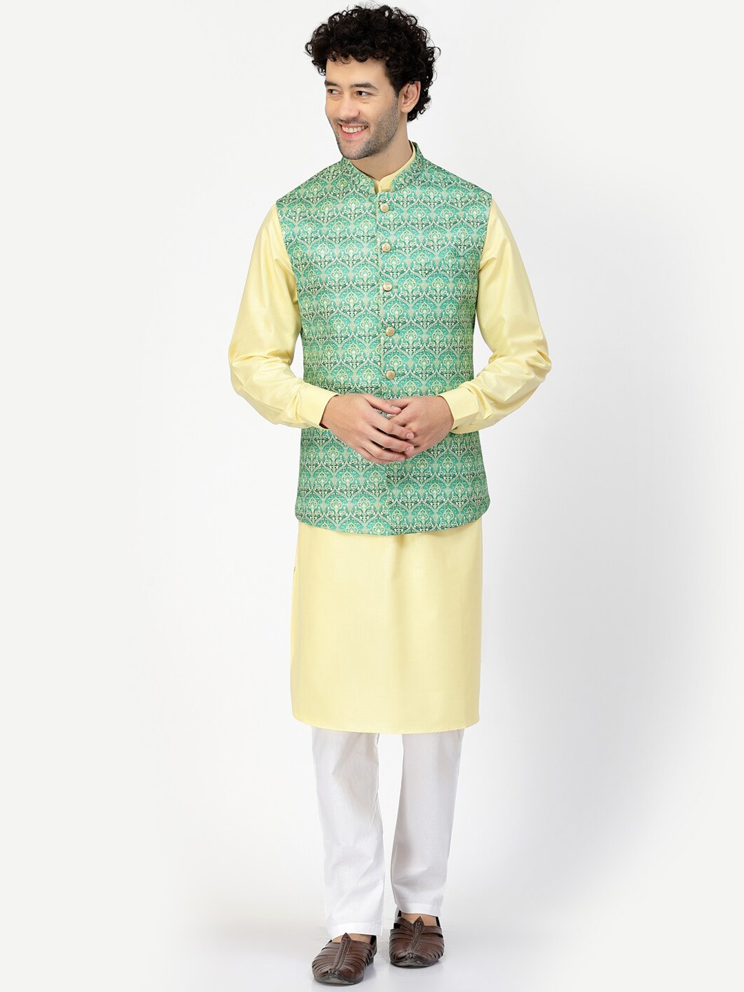 

MOHANLAL SONS Regular Pure Cotton Kurta With Pyjamas & Nehru Jacket, Green