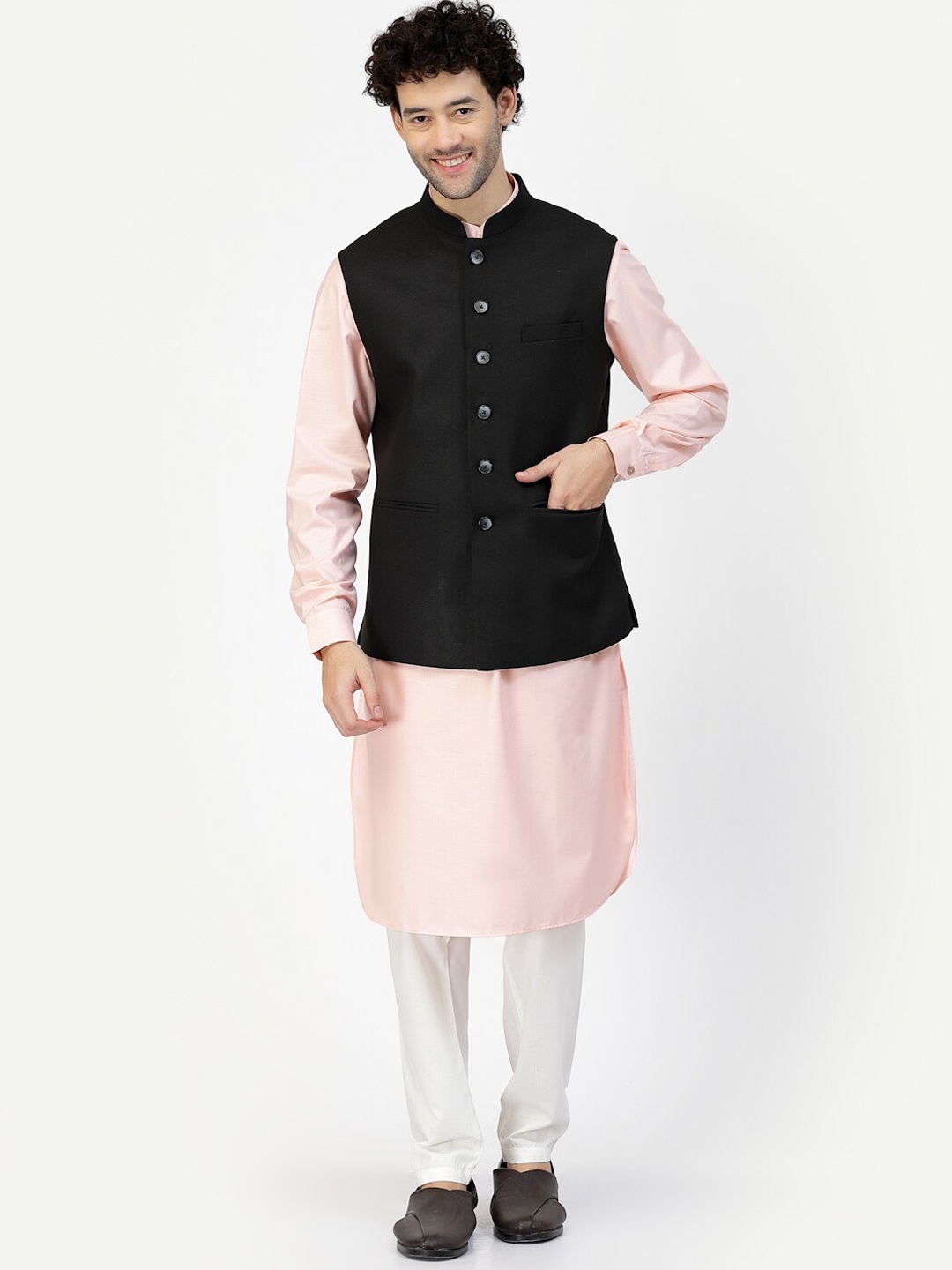 

MOHANLAL SONS Regular Pure Cotton Straight Kurta with Pyjamas, Pink