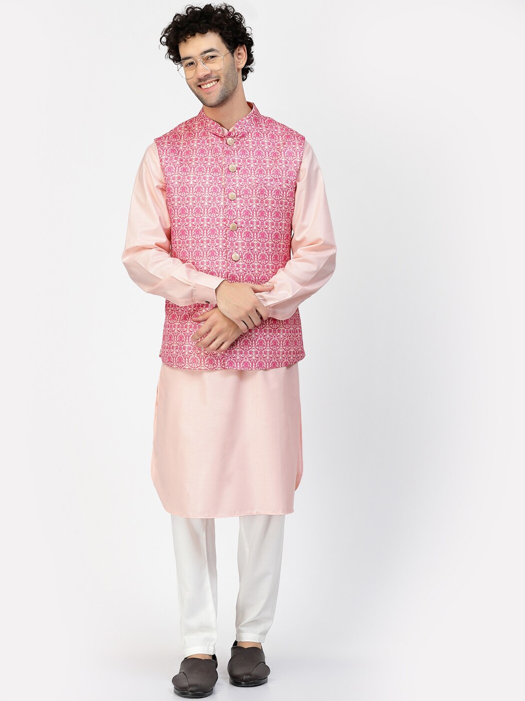 

MOHANLAL SONS Regular Pure Cotton Kurta With Pyjamas & Nehru Jacket, Pink