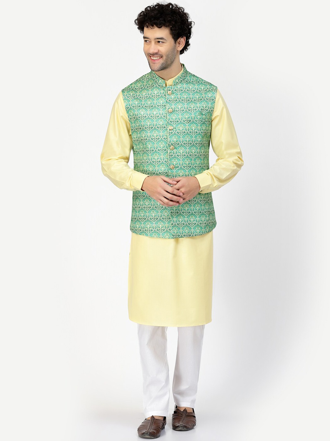 

MOHANLAL SONS Regular Pure Cotton Straight Kurta with Pyjamas, Yellow