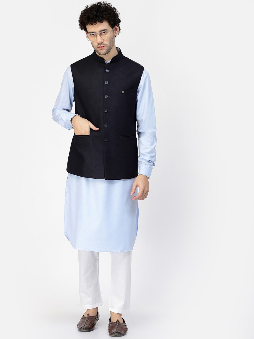 

MOHANLAL SONS Regular Pure Cotton Straight Kurta with Pyjamas, Navy blue