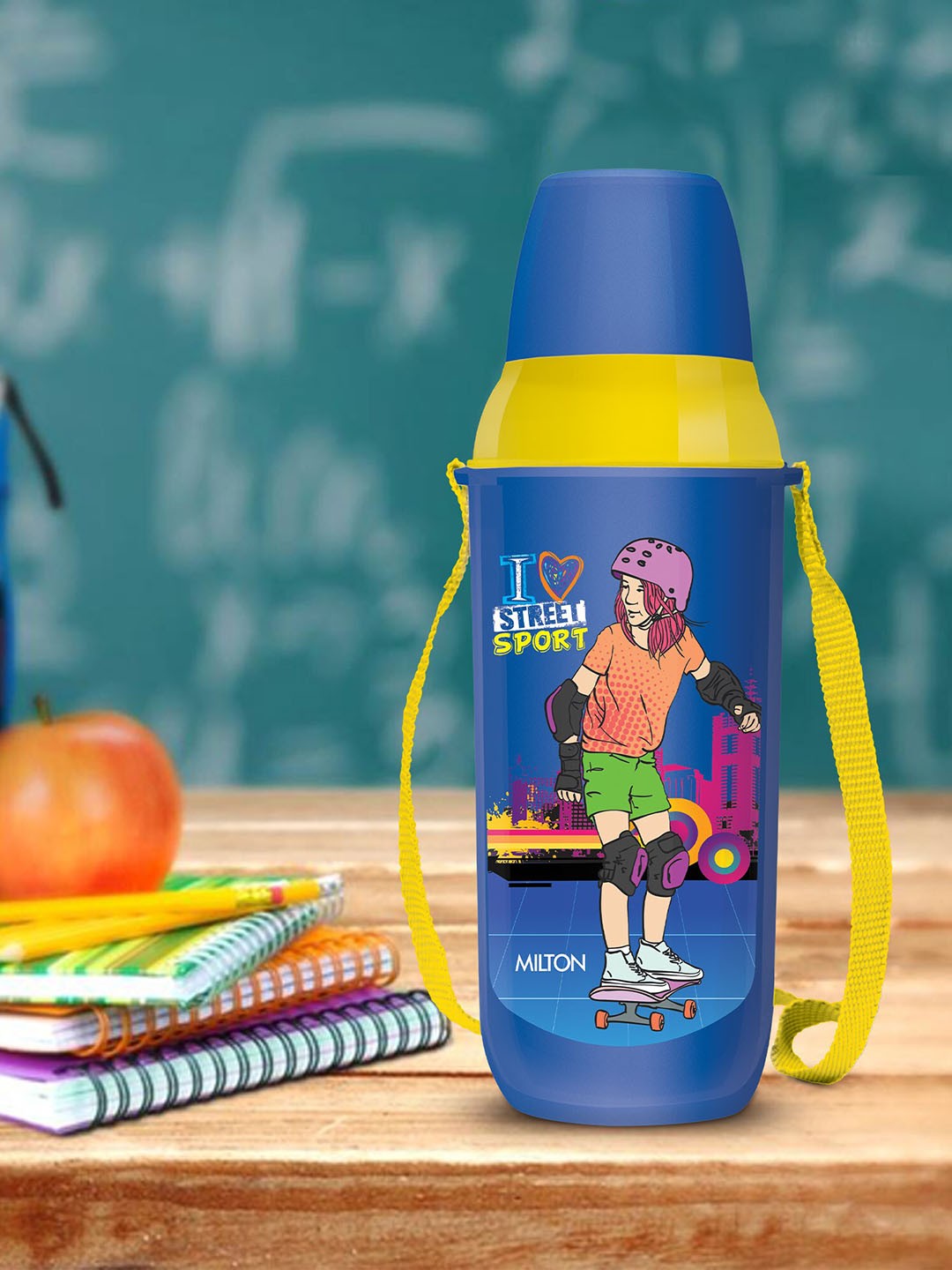 

Milton Navy Blue Kool Kid 650 Plastic Insulated Water Bottle With Belt & Straw 600 ml