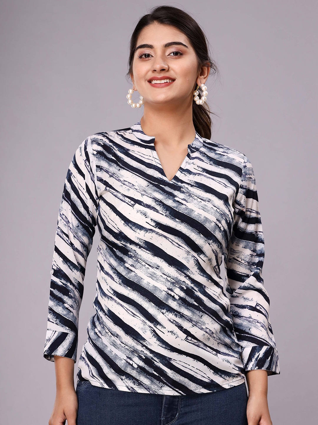

Fab Star Abstract Printed Notched Neck Crepe Top, Navy blue
