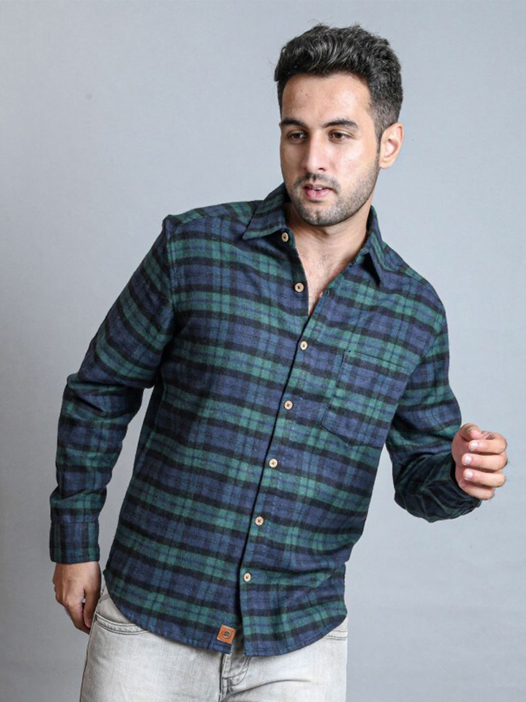 

BOMBAY TROOPER Comfort Fit Tartan Checked Cotton Casual Shirt, Navy blue