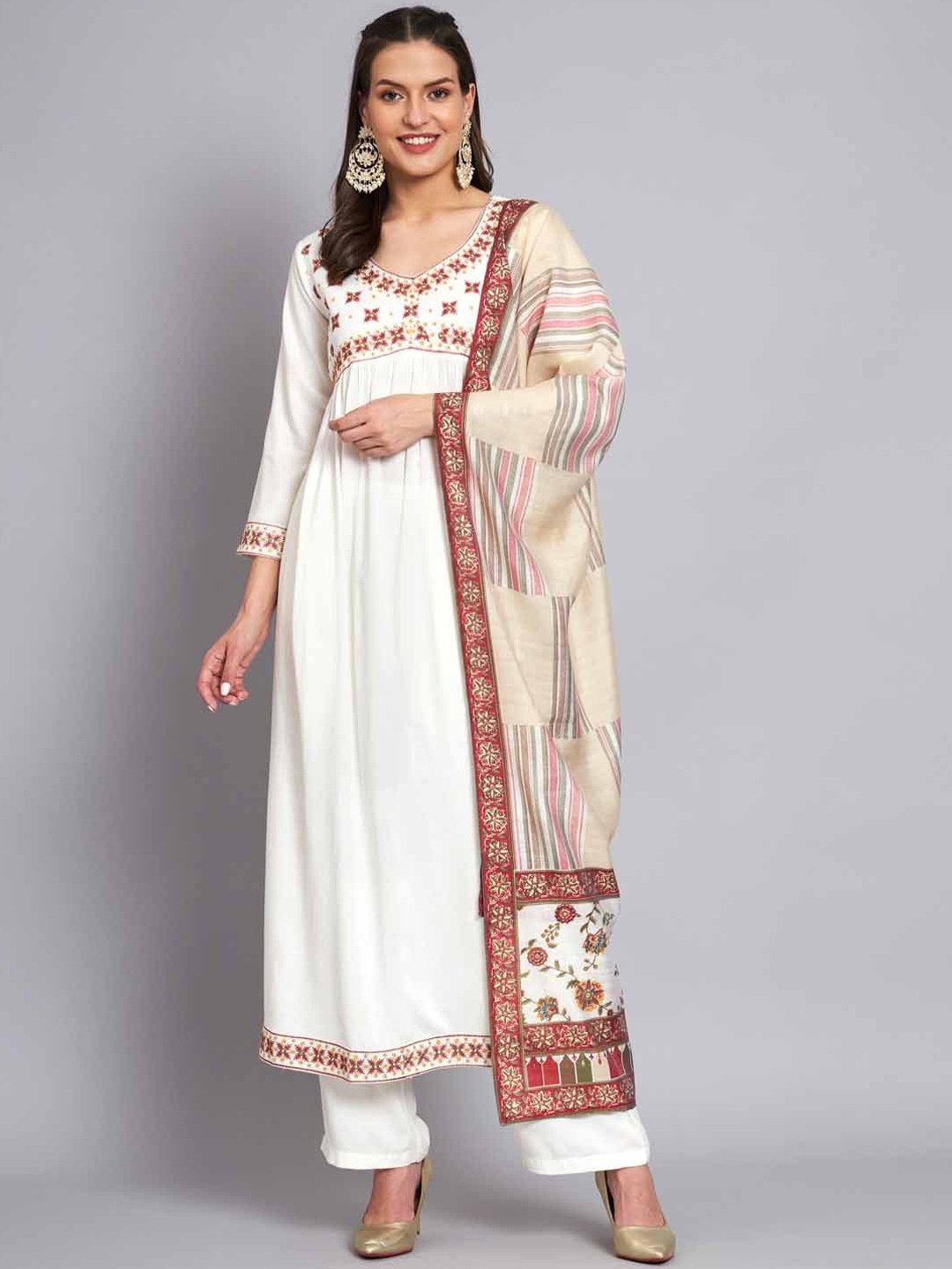 

Nehamta Floral Embroidered V-Neck Mirror Work Kurta & Dupatta, White