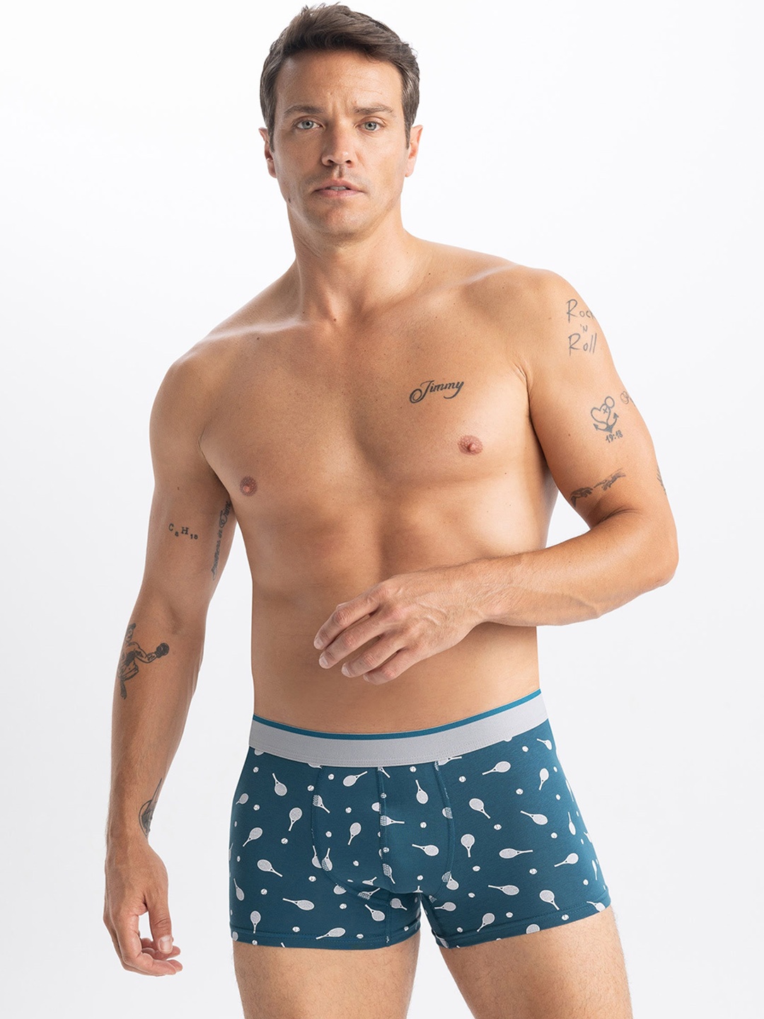 

DeFacto Conversational Printed Mid-Rise Knitted Trunk-231948417, Teal