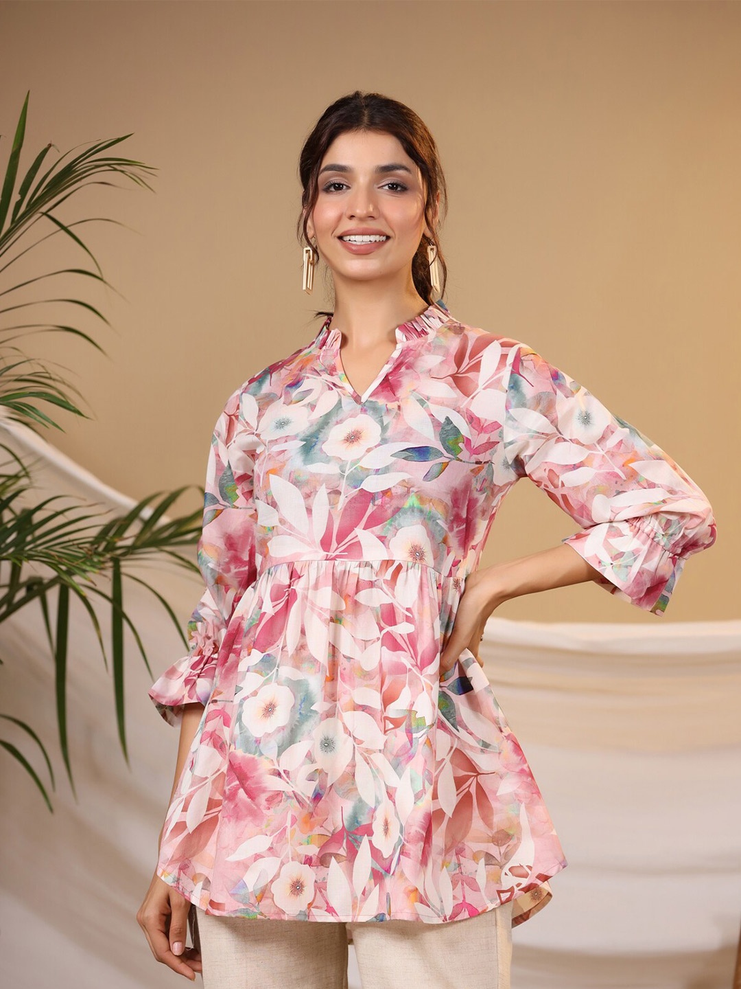 

Rain & Rainbow Floral Printed Pure Cotton Kurti, Peach