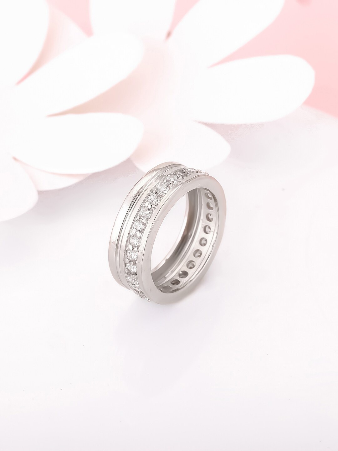 

GIVA 925 Sterling Silver Rhodium-Plated CZ Studded Finger Ring