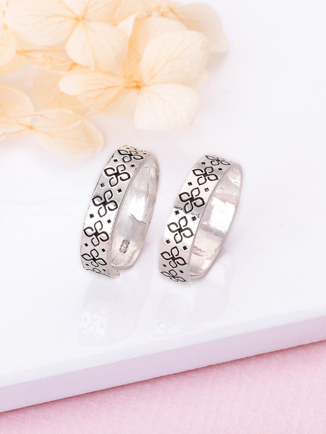 

GIVA Set Of 2 925 Sterling Silver Rhodium-Plated Adjustable Toe Rings