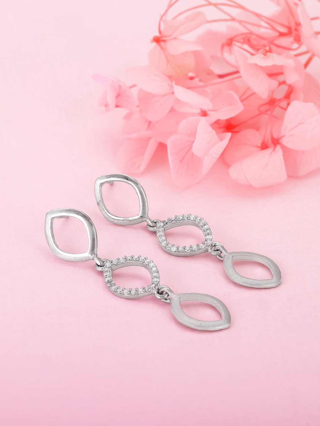 

GIVA Silver-Plated Contemporary 9.25 Sterling Silver Drop Earrings