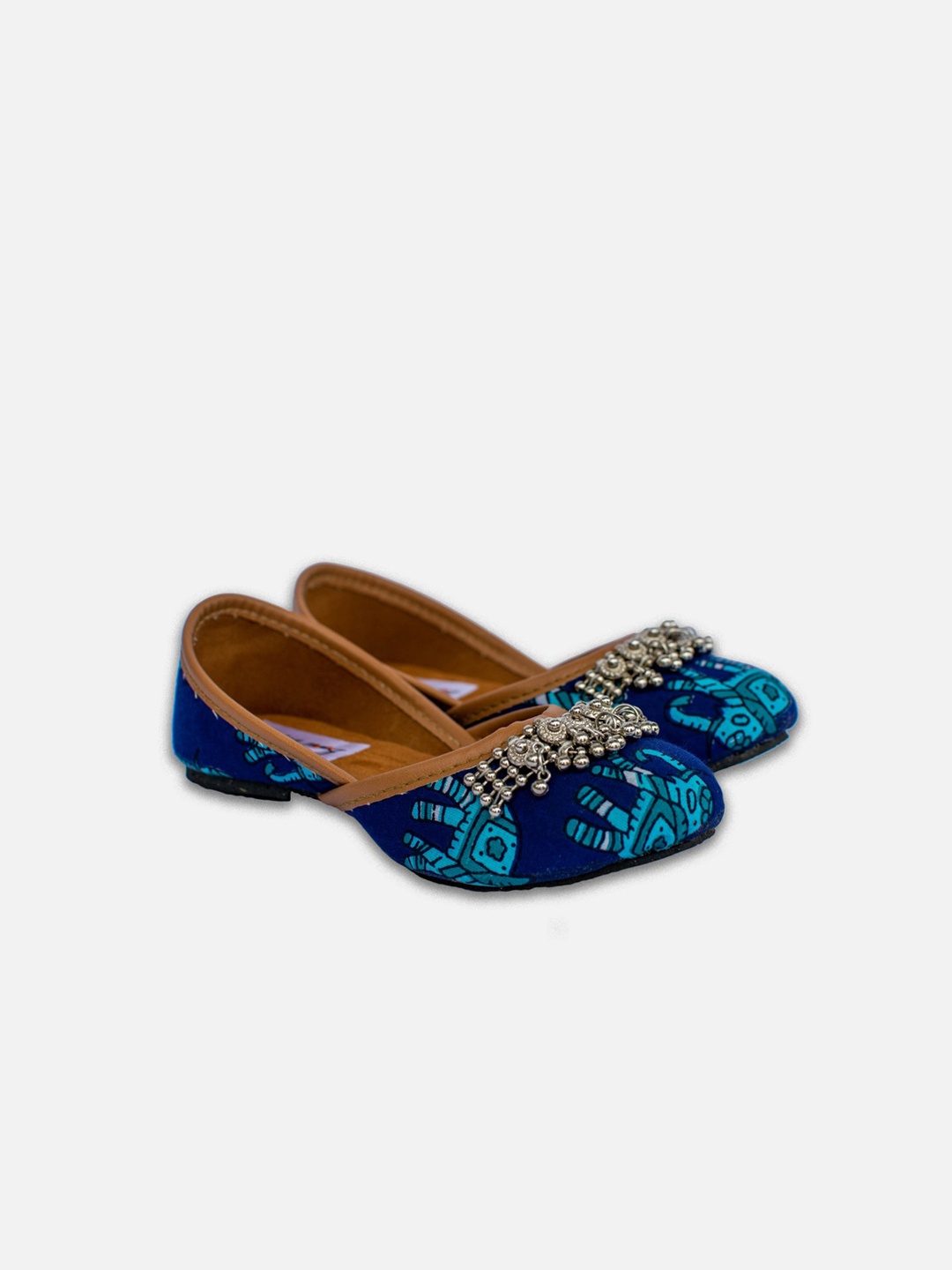 

BownBee Girls Printed Embellished Ethnic Mojaris, Blue