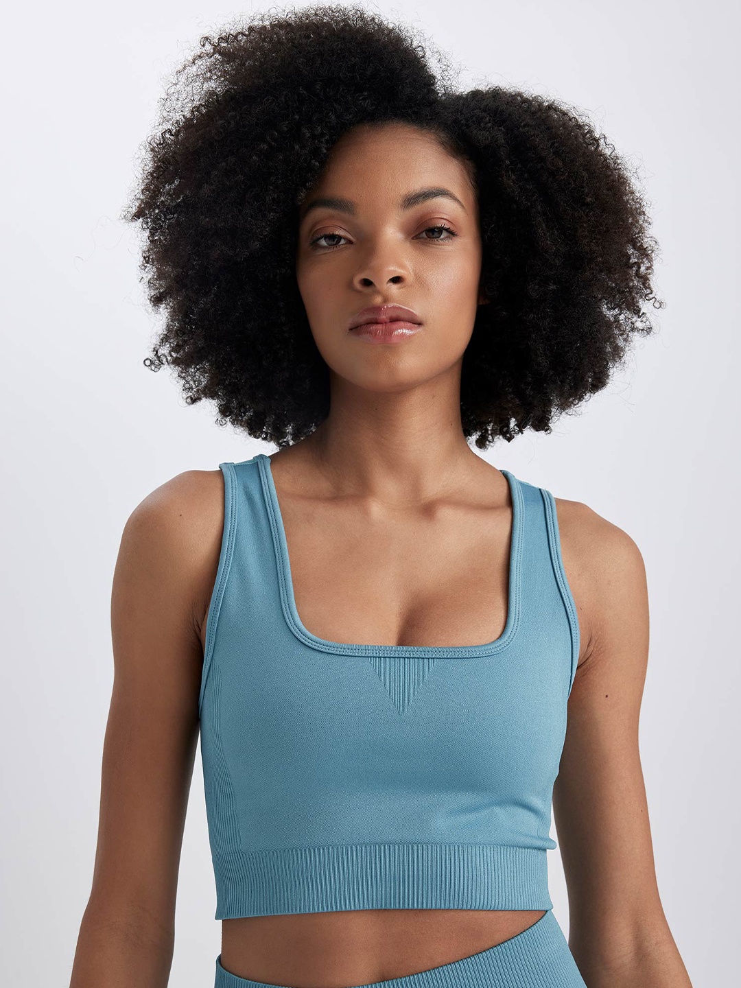 

DeFacto Medium Coverage Workout Racerback Bra All Day Comfort, Blue