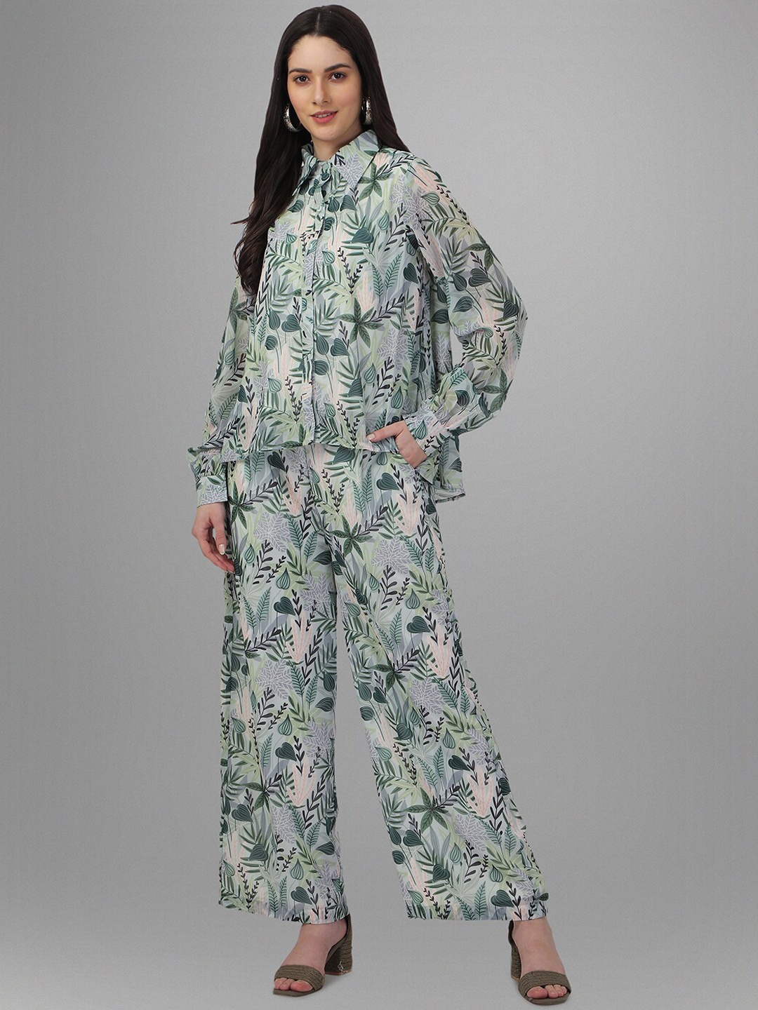 

Masakali.Co Tropical Printed Casual Shirt With Trousers, Green