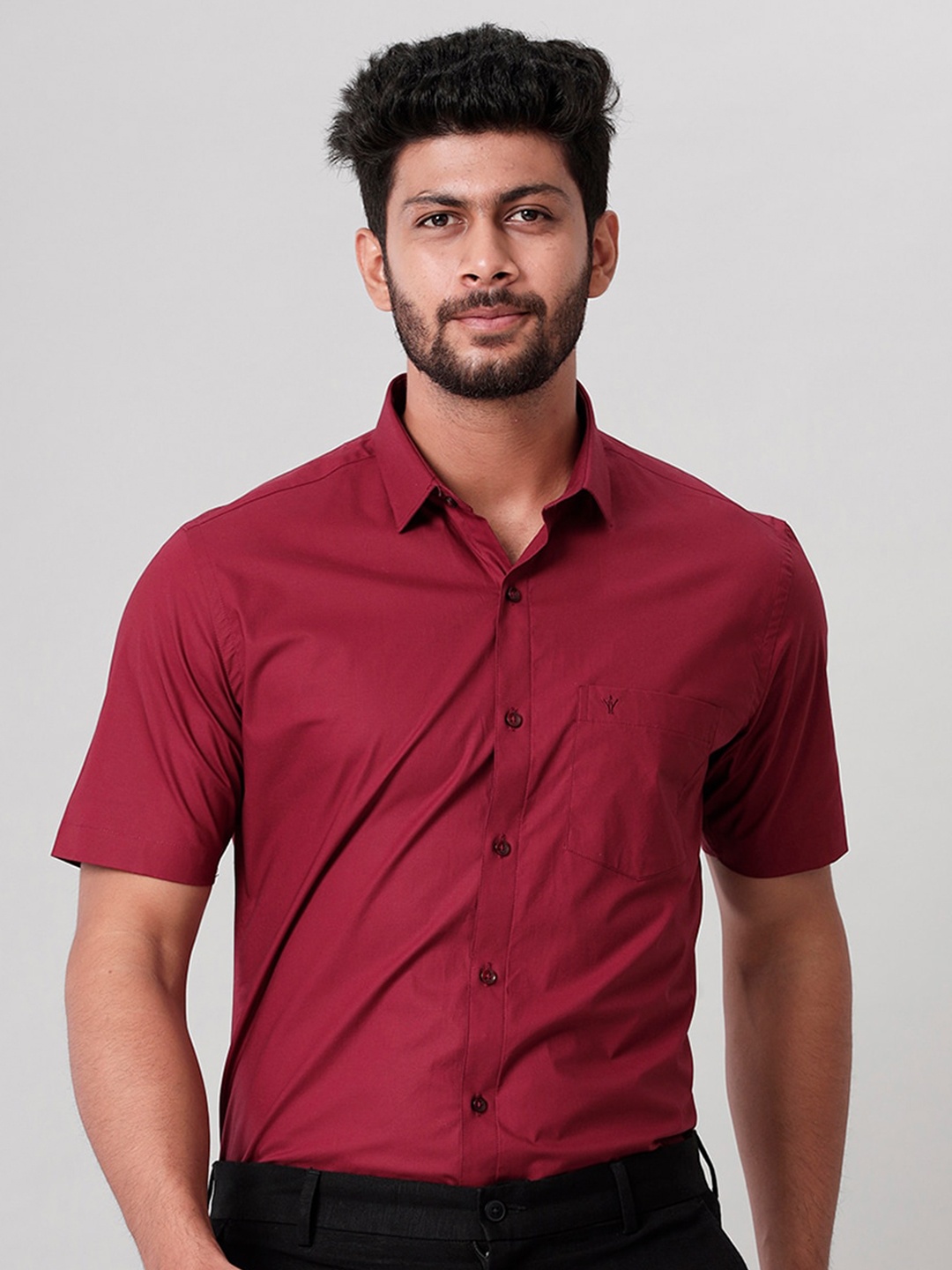 

Ramraj Tailored Fit Spread Collar Formal Shirt, Maroon