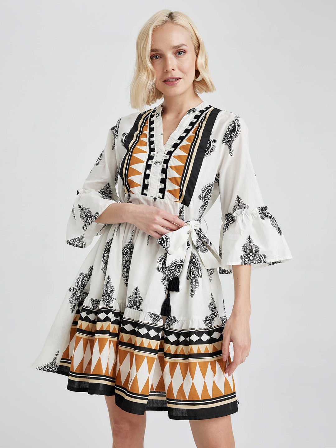 

DeFacto Ethnic Motif Printed Bell Sleeves Cotton Fit & Flare Dress, White