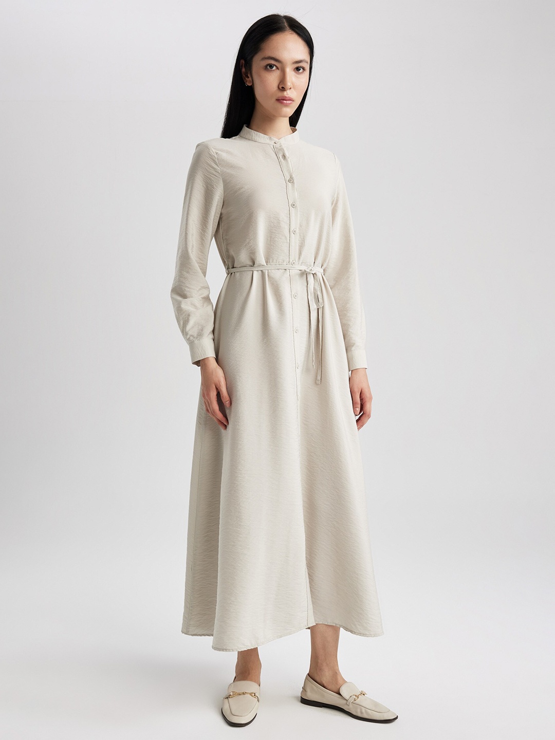 

DeFacto Mandarin Collar Long Sleeves Maxi Dress, Cream
