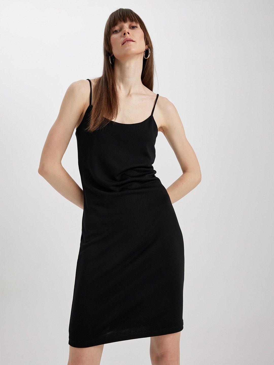 

DeFacto Sleeveless Bodycon Dress, Black