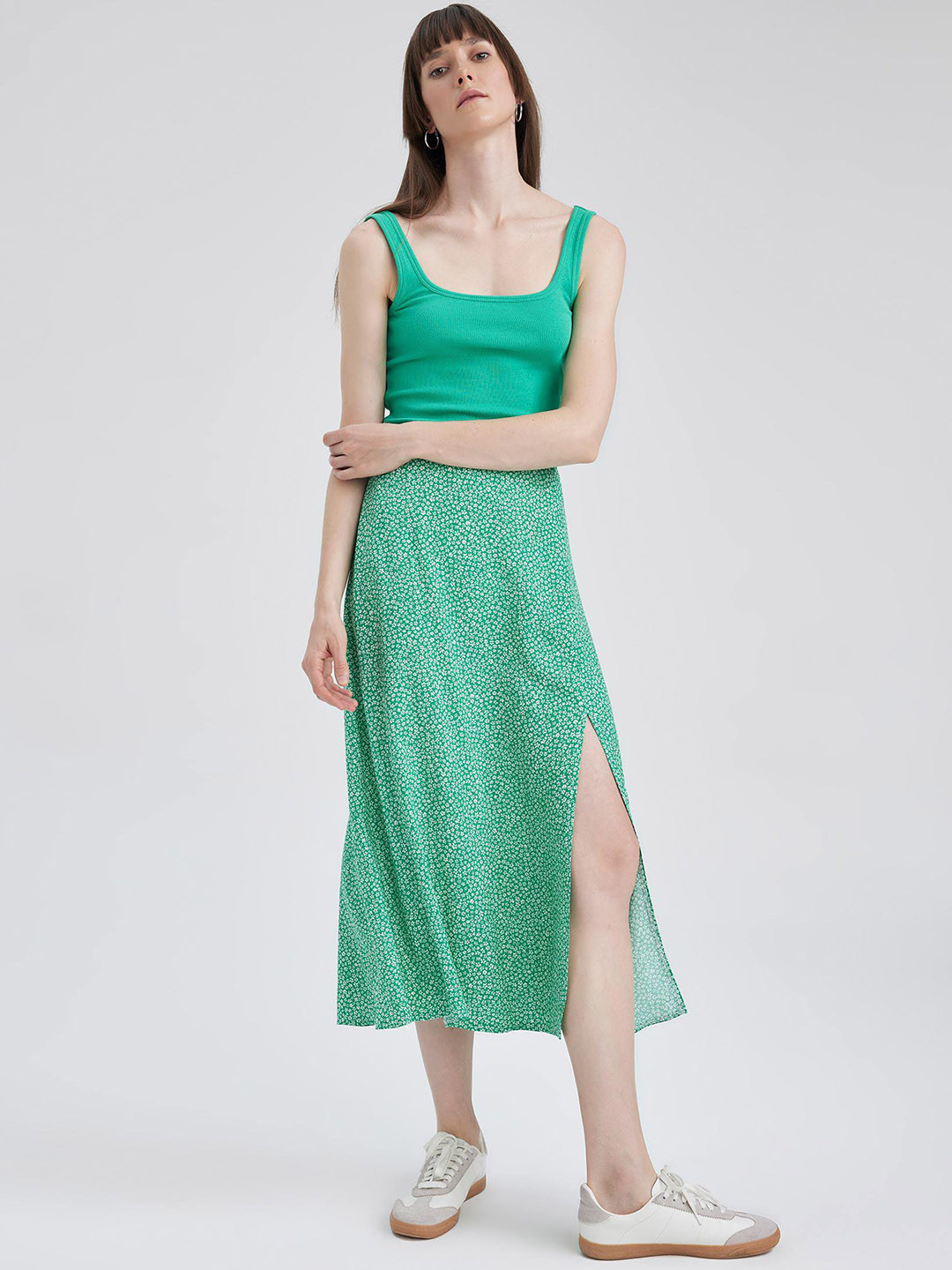 

DeFacto Floral Printed Straight A-Line Midi Skirt, Green