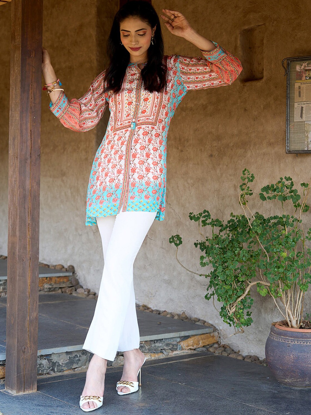 

ODETTE Floral Printed Mandarin Collar A-Line Kurtis, Orange