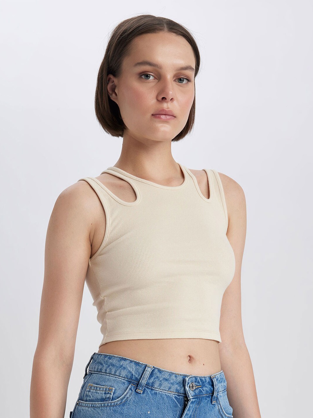 

DeFacto Round Neck Cut Outs Cotton Crop Top, Beige