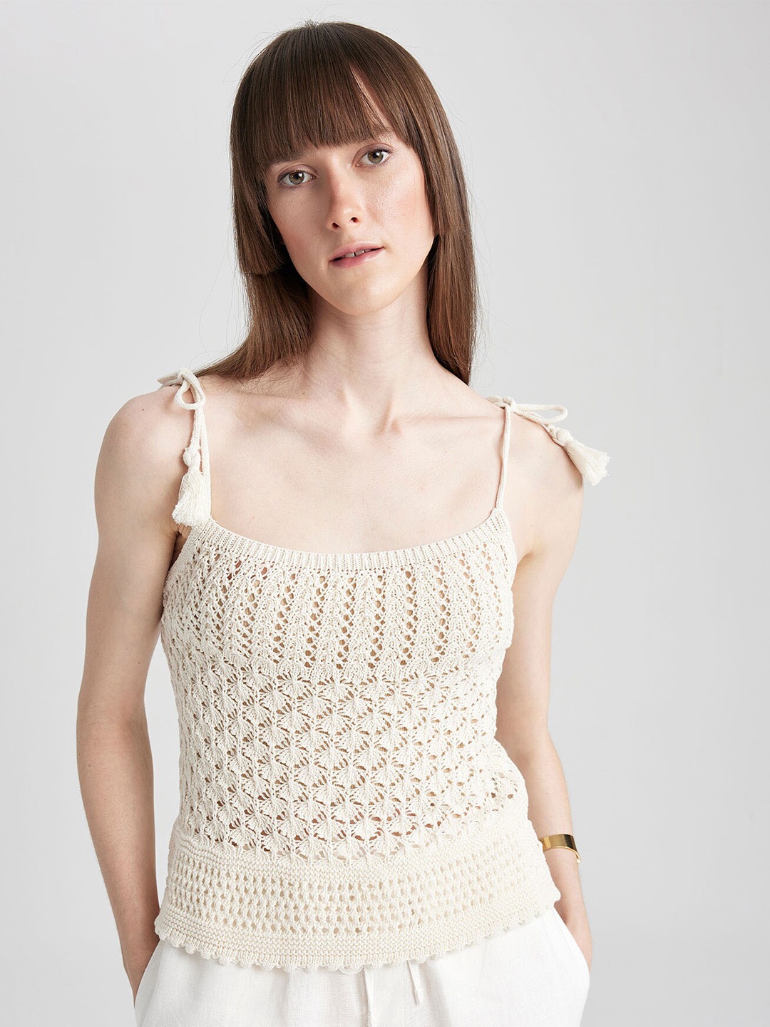 

DeFacto Shoulder Strap Knitted Top With Tie-Up details, Cream