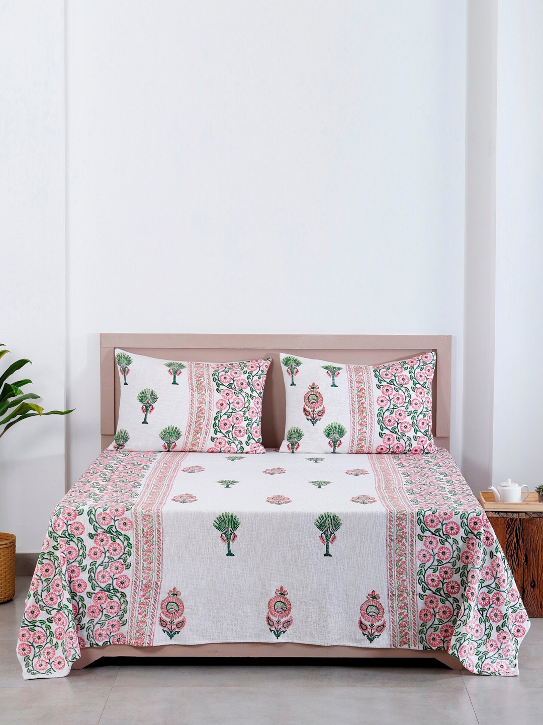 

HANDICRAFT PALACE White Printed 350 GSM Cotton Double King Bed Cover With 2 Pillow Covers