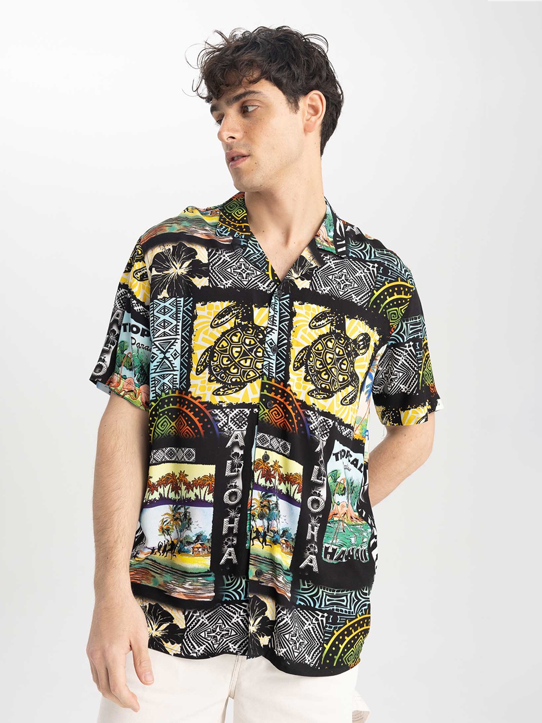 

DeFacto Graphic Printed Casual Shirt, Black