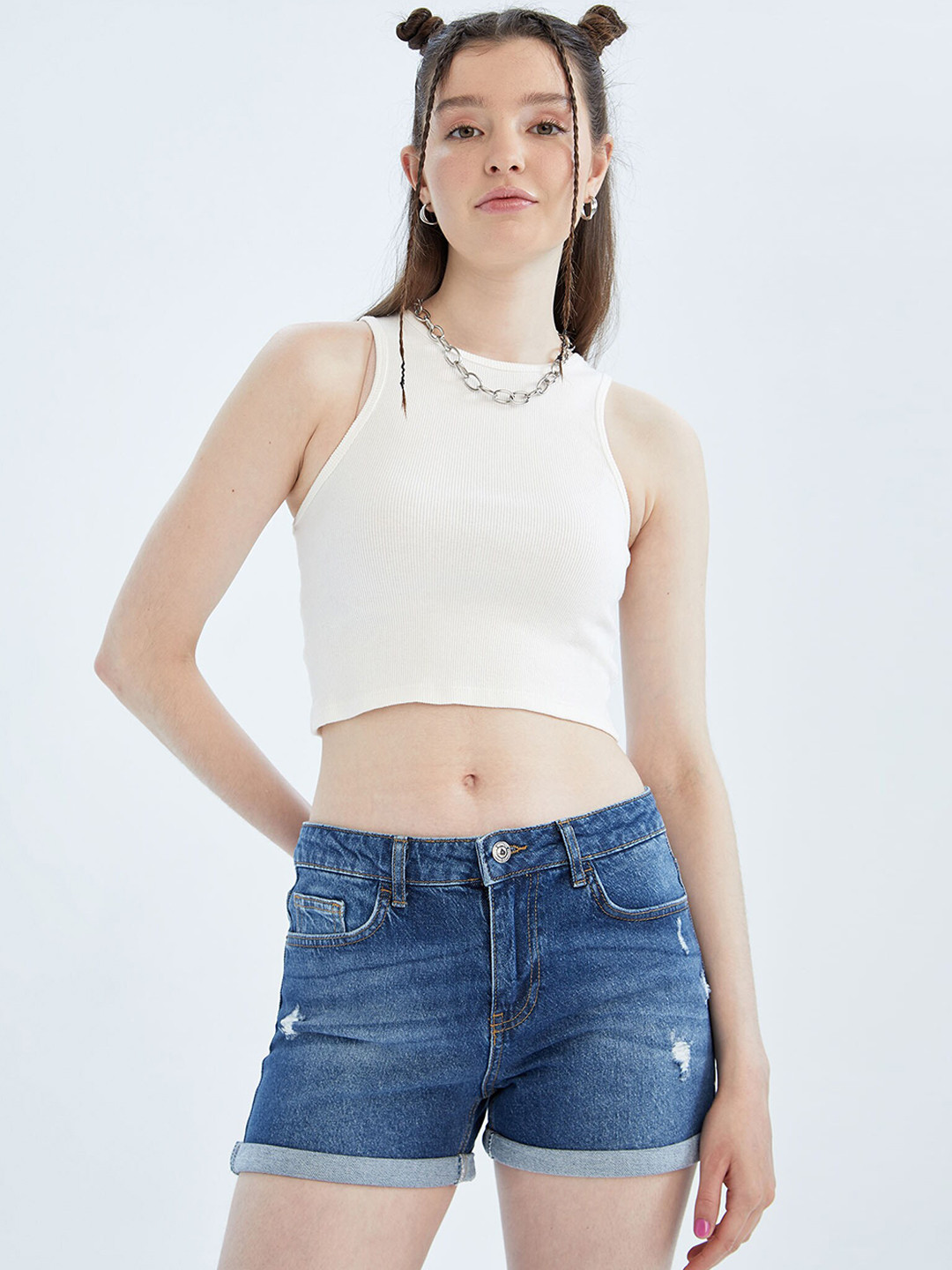 

DeFacto Women Washed Denim Shorts, Blue