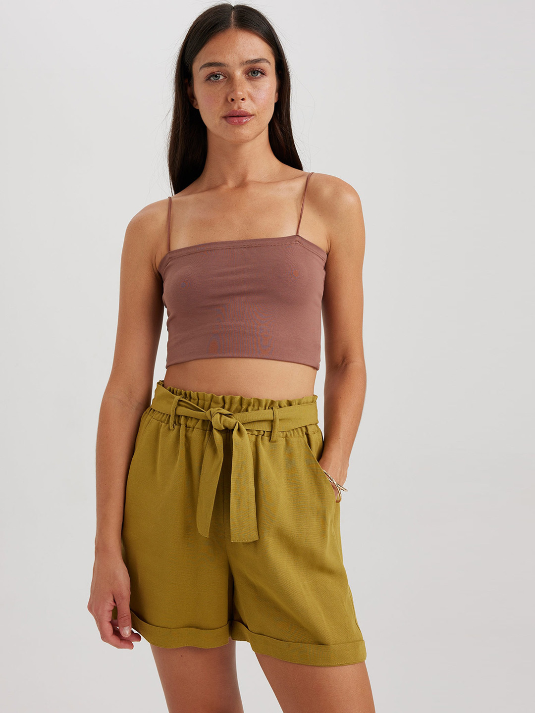 

DeFacto Women Mid-Rise Shorts, Green