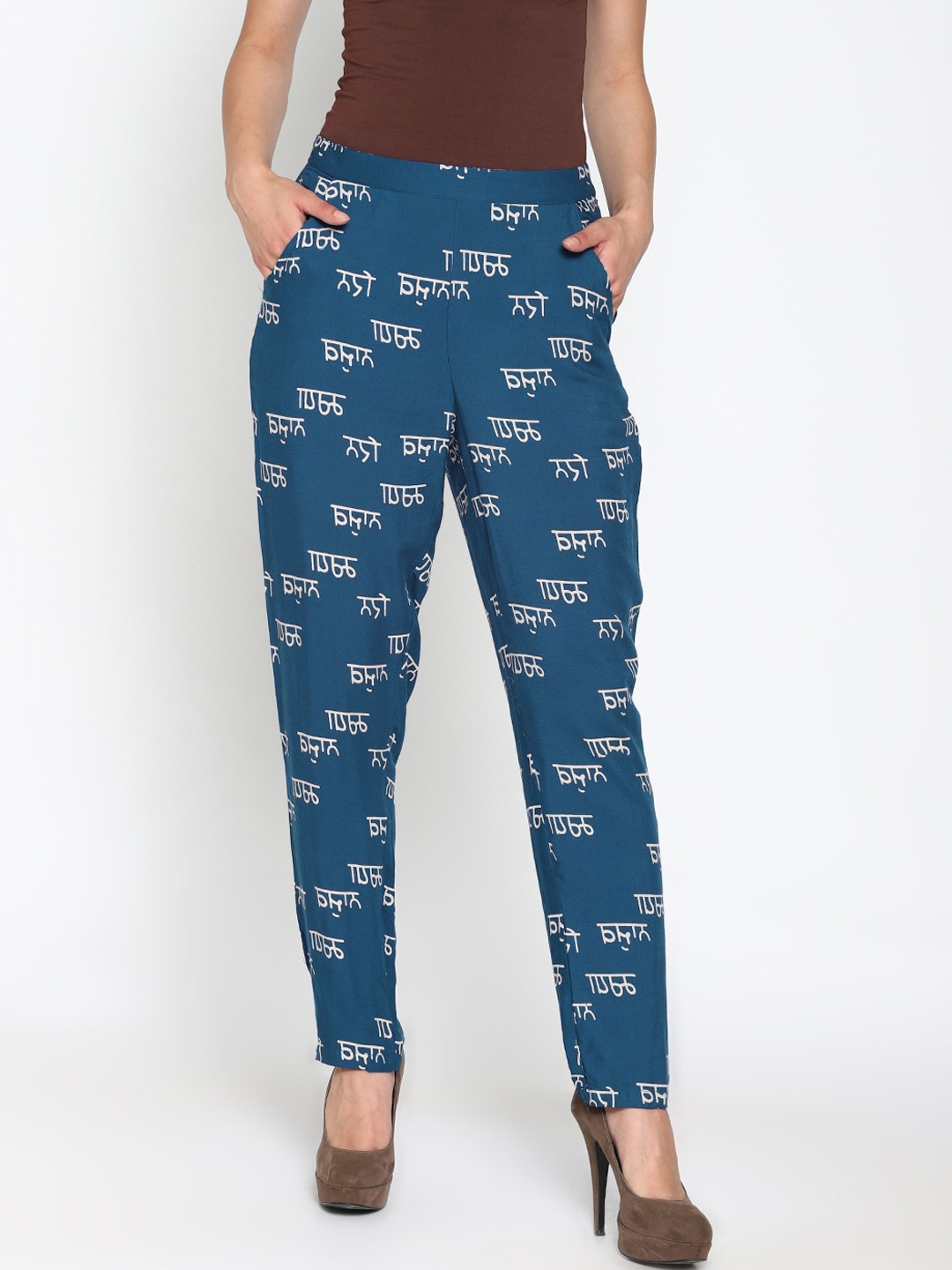 

UNTUNG Women Typography Printed High-Rise Regular Trousers, Blue