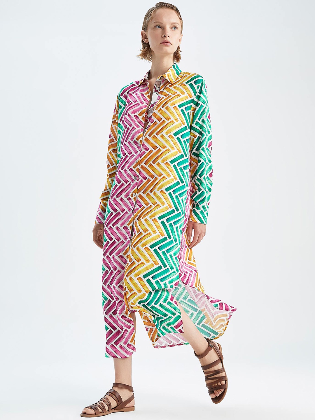

DeFacto Geometric Printed Cover-Up Dress, Pink