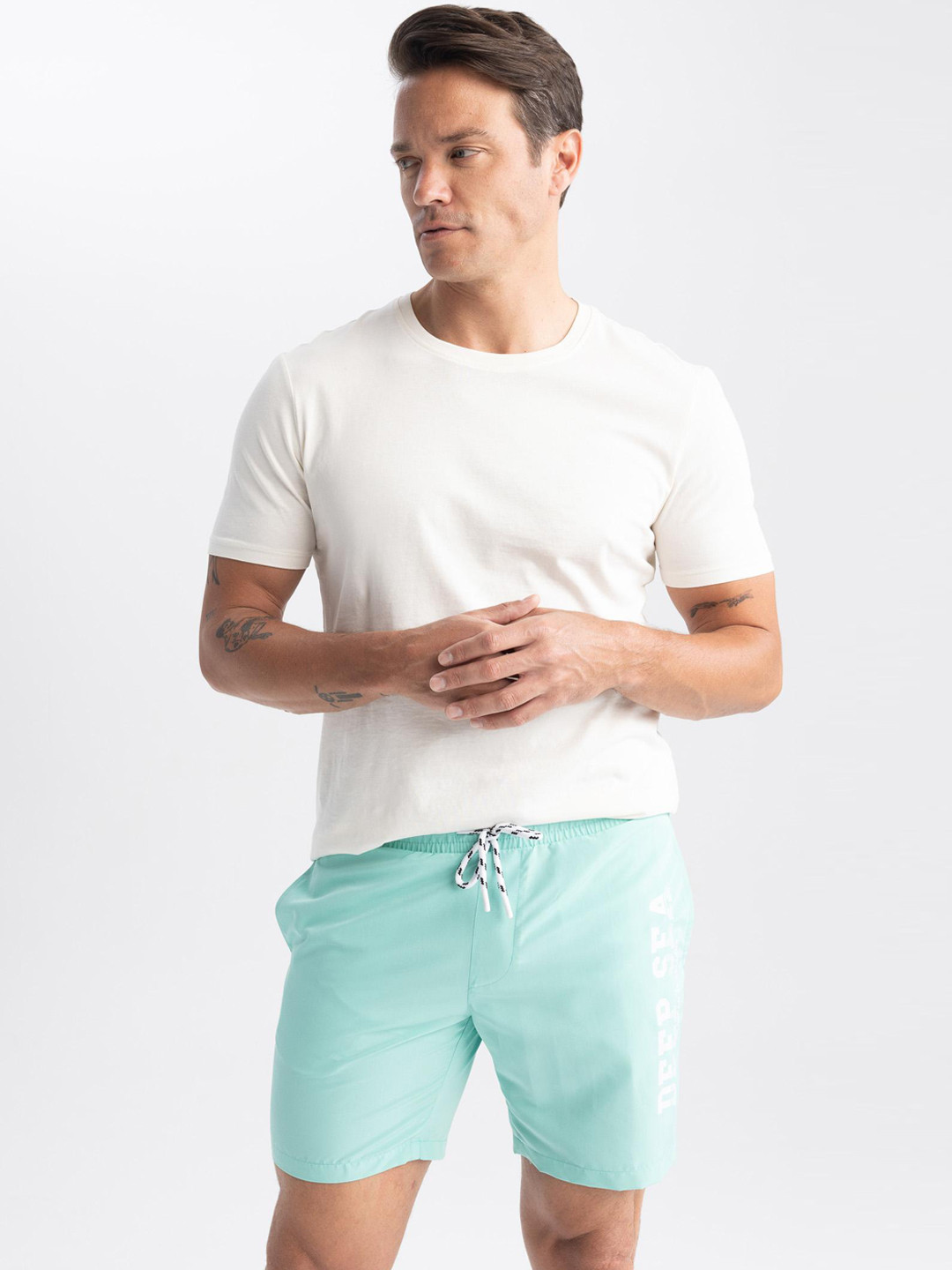 

DeFacto Men T-shirt With Shorts Night Suit, White