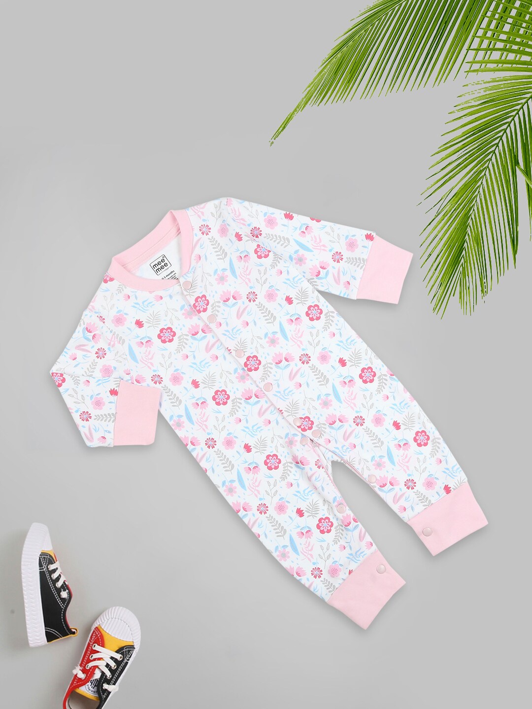 

MeeMee Infants Printed Cotton Romper, Pink