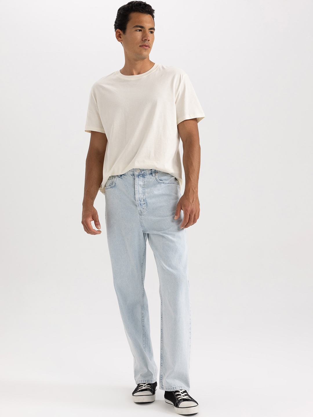 

DeFacto Men Heavy Fade Mid-Rise Pure Cotton Jeans, Blue