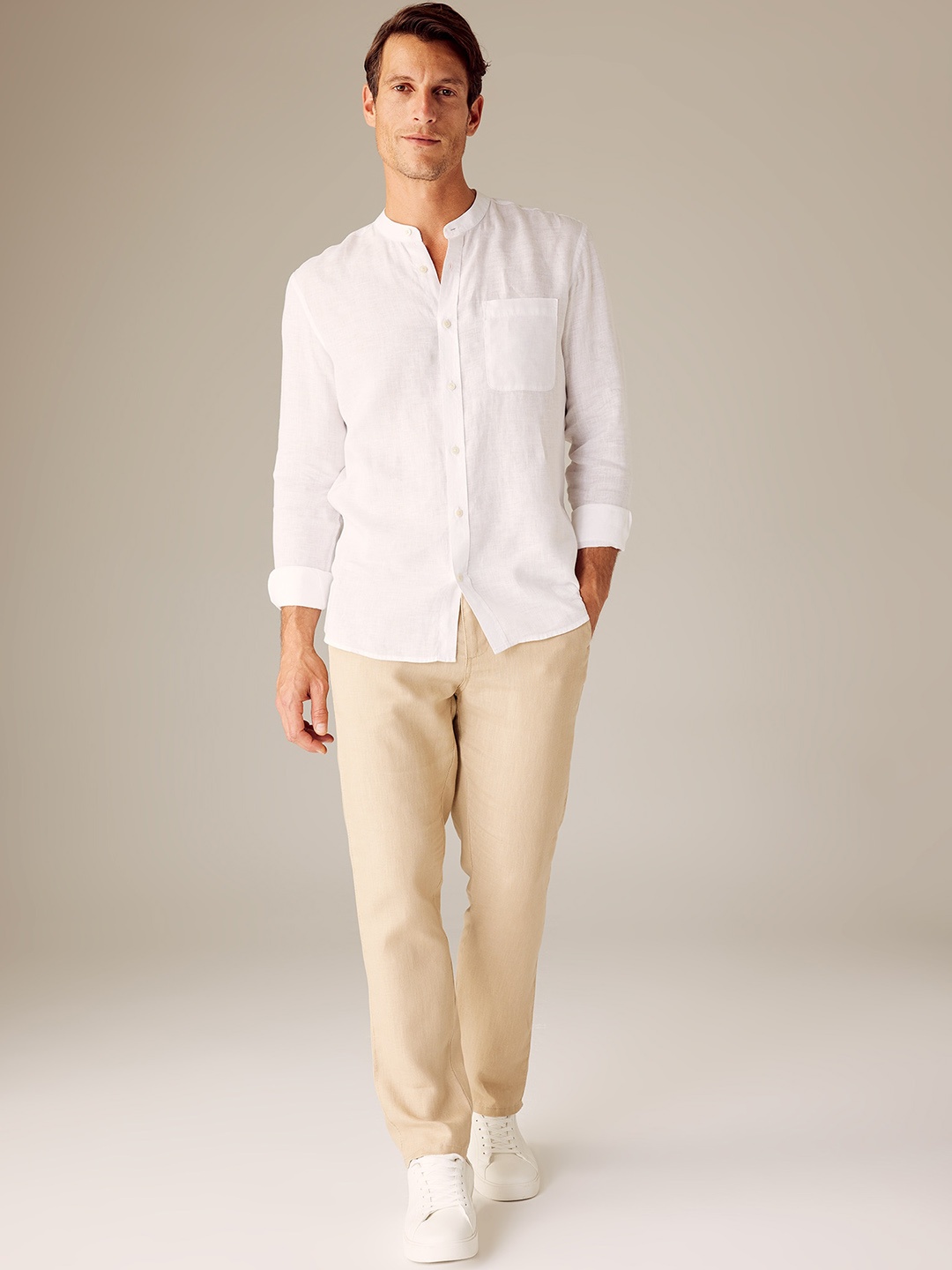 

DeFacto Men Mid-Rise Linen Chinos, Beige