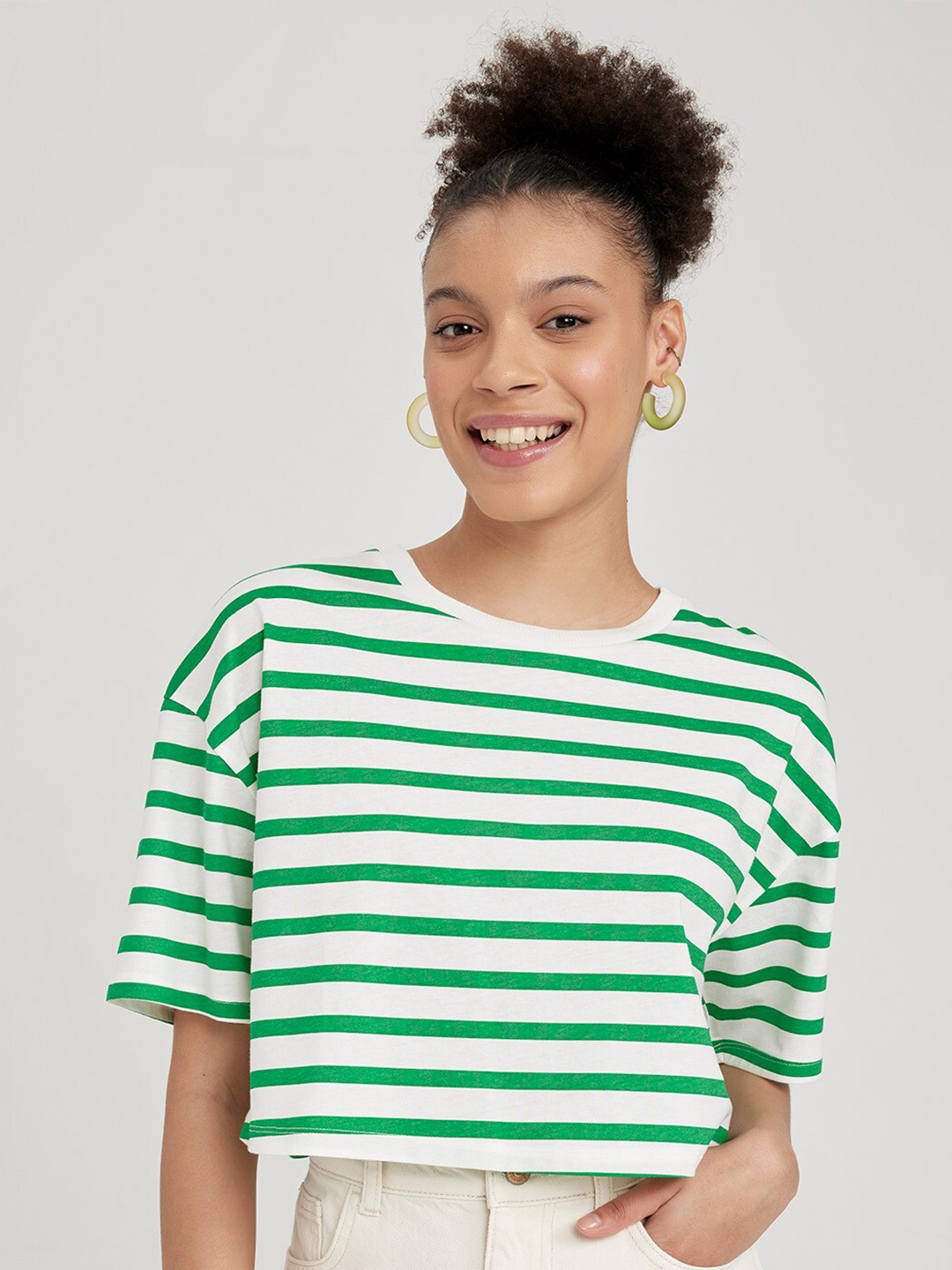 

DeFacto Striped Drop Shoulder Sleeves Pure Cotton T-shirt, White