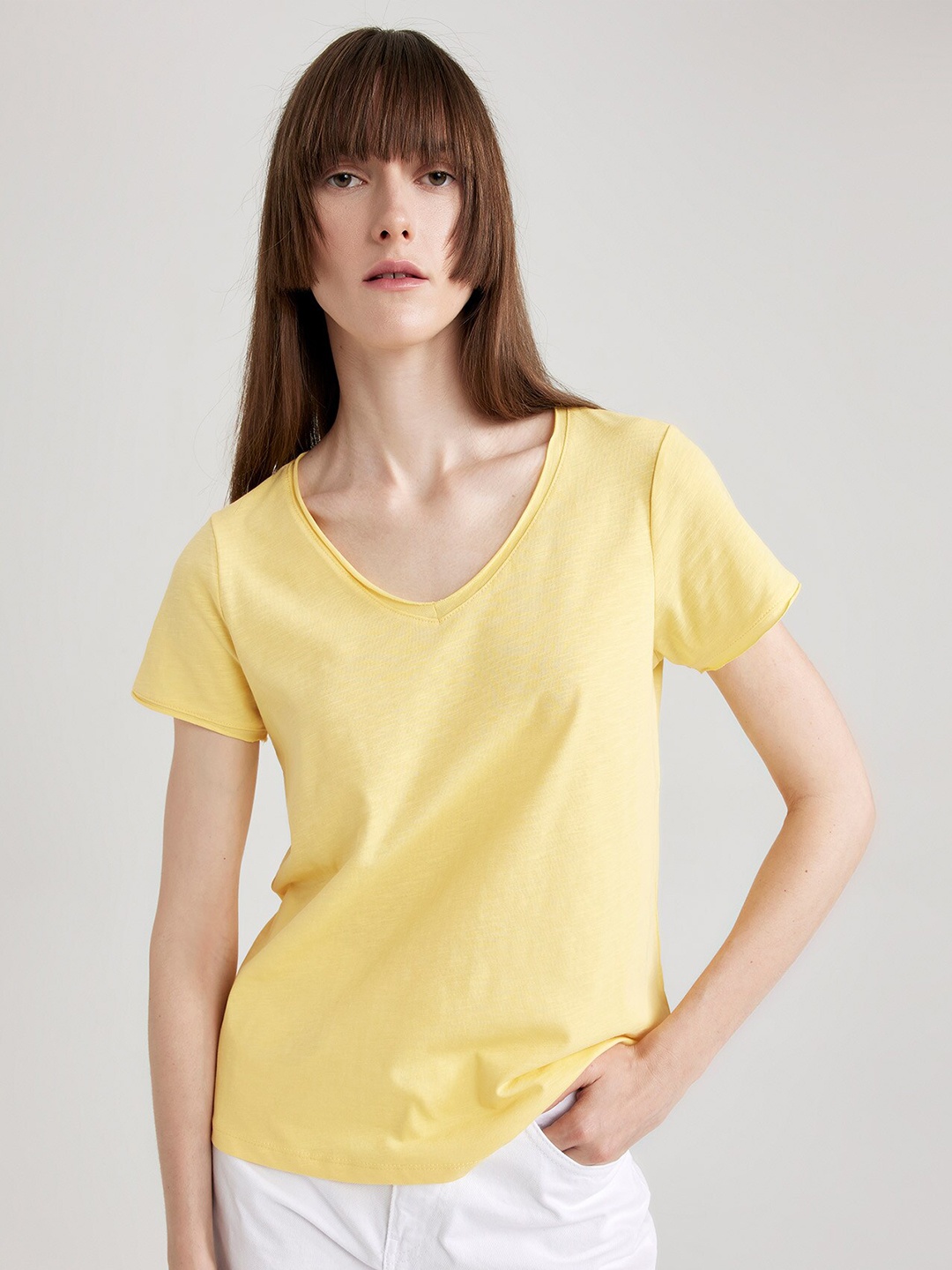 

DeFacto V-Neck Pure Cotton T-shirt, Yellow