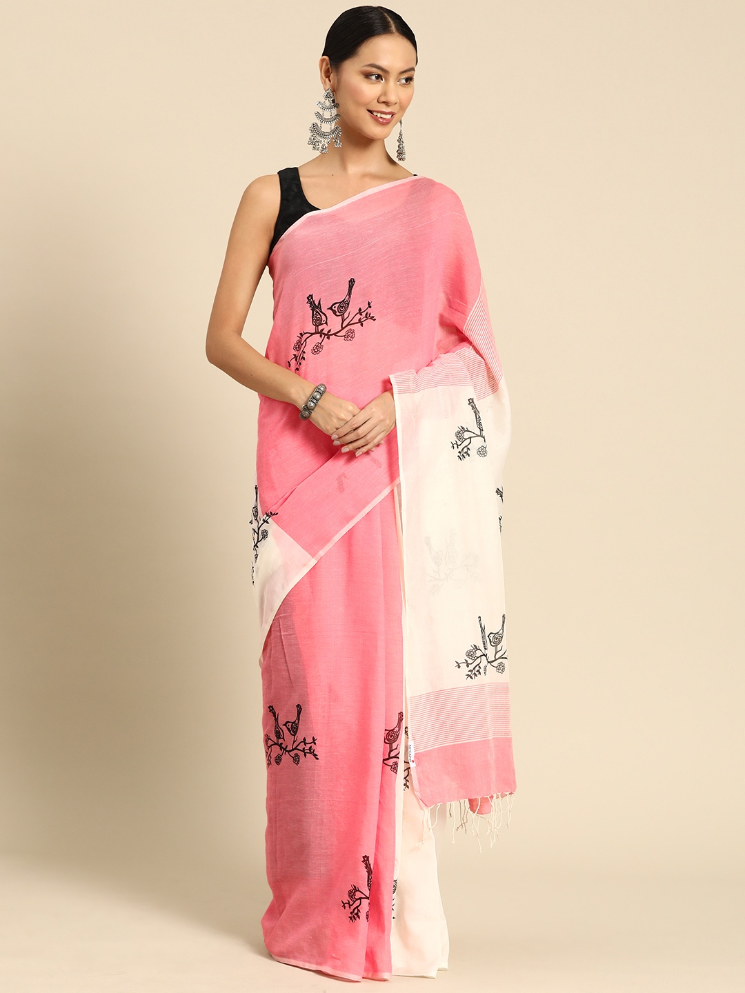 

ArtEastri Floral Printed Pure Cotton Taant Saree, Off white