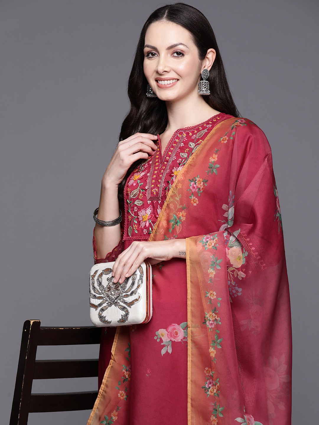 

Indo Era Women Floral Embroidered Regular Thread Work Kurta with Trousers & With Dupatta, Maroon