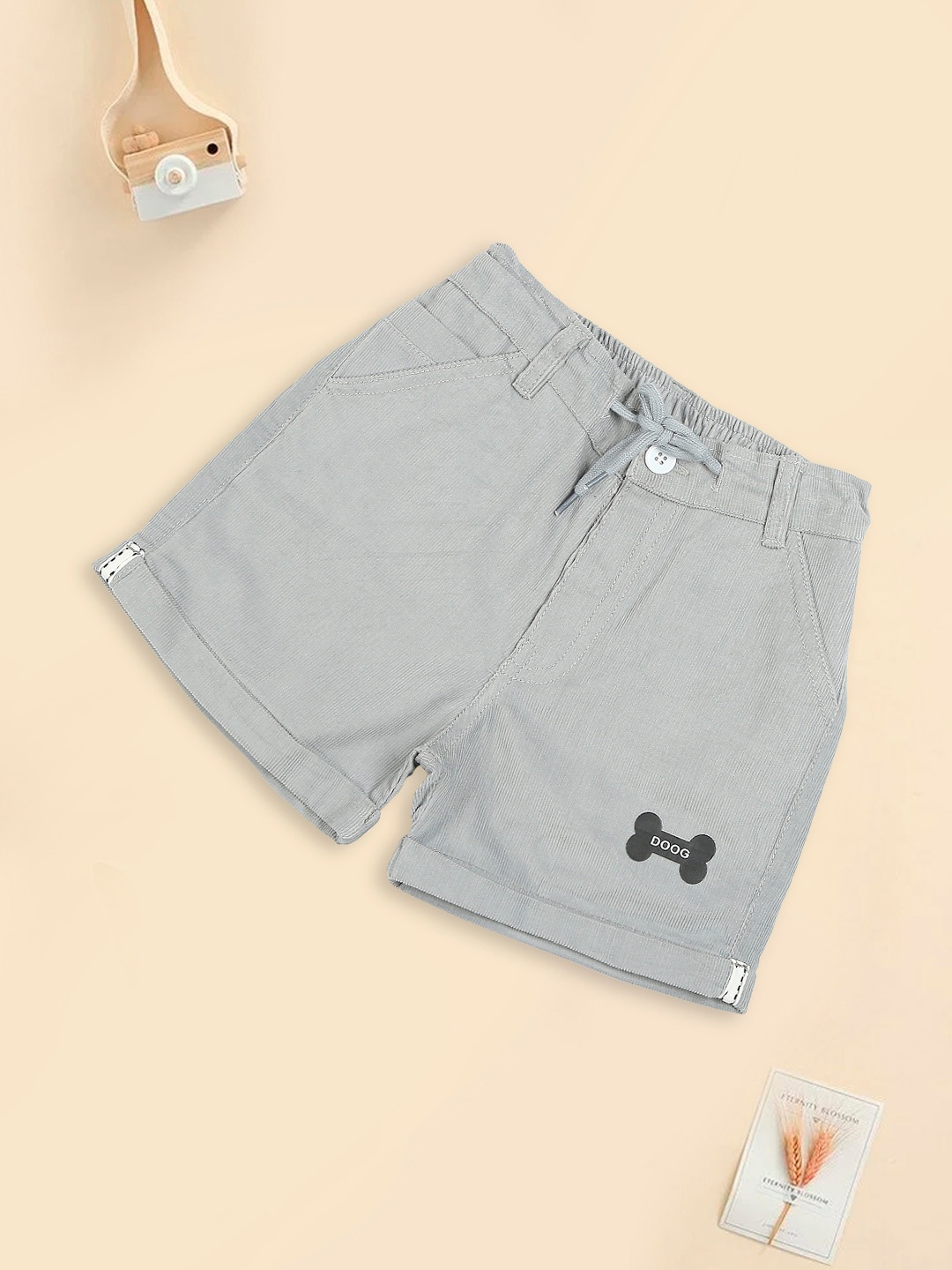 

MeeMee Boys Mid-Rise Cotton Shorts, Grey